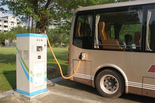 众赢国际版充电桩特点:智能、快速、安全、节能